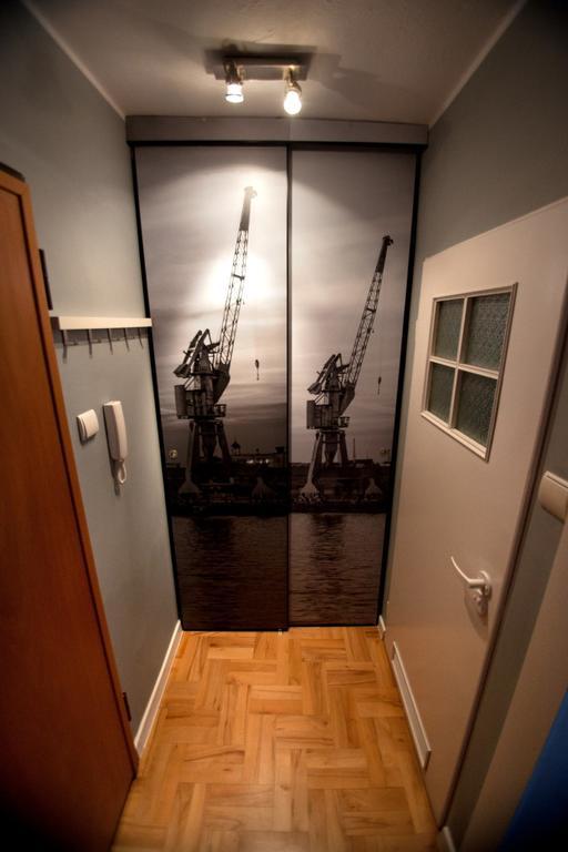 Apartament Pod Lasem Гданск Стая снимка